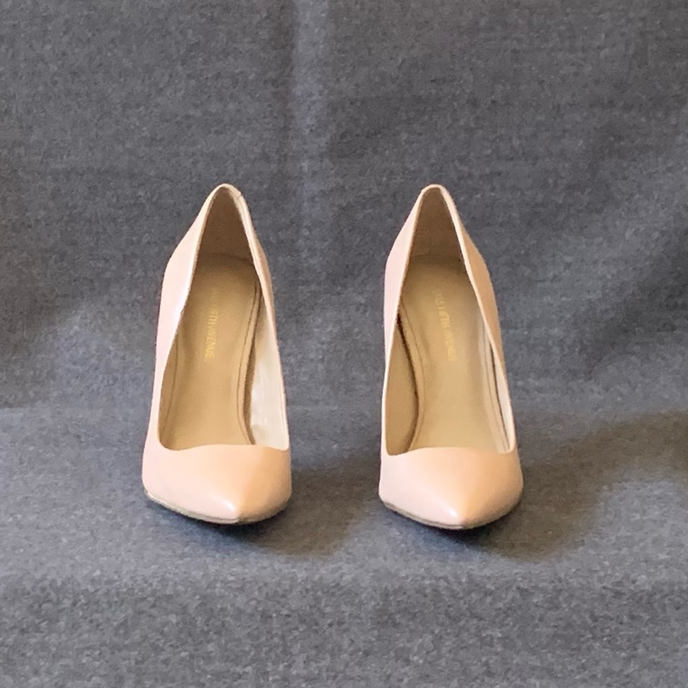 Saks Fifth Avenue Light Beige Pink Classic Stiletto Pumps - Picture 7 of 12